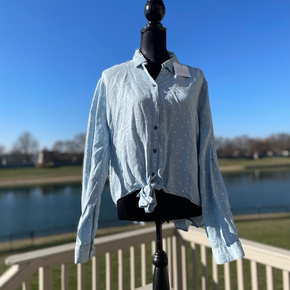 blue and white poka dot button down by beachlunchlounge with tag - Picture 7 of 9